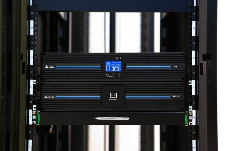 ИБП Delta Amplon RT-1k